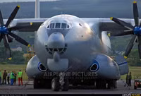 Vận tải cơ An-22 Antey 'quý hiếm' của Nga đưa hàng hóa bí mật tới Belarus