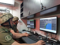 Ukraine nhận hàng loạt pháo phản lực dẫn đường nội địa 'mạnh hơn HIMARS'