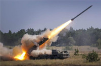 Ukraine nhận hàng loạt pháo phản lực dẫn đường nội địa 'mạnh hơn HIMARS'