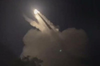 Quân đội Nga lần đầu tiên đánh bại cuộc tấn công bằng pháo phản lực HIMARS