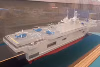 [ẢNH] Kích thước siêu lớn của tàu đổ bộ tấn công Nga tiết lộ điều gì?