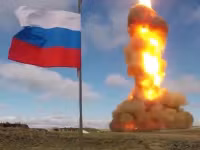 Tổ hợp phòng không S-500 Nga khiến tiêm kích tàng hình Mỹ không thể vượt đại dương