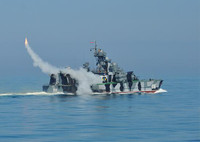 Hải quân Nga sử dụng chiến thuật bất thường để đối phó tàu Mỹ- NATO