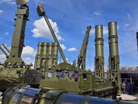 [ẢNH] Tổ hợp phòng không Antey-4000 diệt được mục tiêu bay với vận tốc... 4.800 m/s