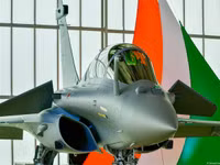 [ẢNH] Báo Nga ‘tung hỏa mù’: Ấn Độ muốn quay lại với Su-57 vì thất vọng tiêm kích Rafale?