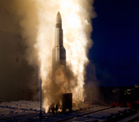 Tên lửa SM-3 bội phần nguy hiểm khi được triển khai từ bệ phóng container