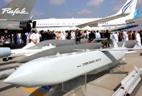 Nga kịp đưa máy bay khỏi vùng ảnh hưởng của tên lửa tầm xa phương Tây