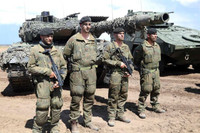 Đức tụt hậu... 100 năm so với Nga về sức mạnh quân sự?