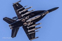 Tiêm kích F/A-18 trở thành 'sát thủ đạn đạo' nhờ tên lửa AIM-174