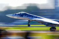 Nga nhận hàng loạt tiêm kích Su-57 và Su-35S giữa tình hình nóng