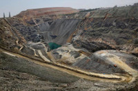 Nga và Trung Quốc nắm quyền kiểm soát nguyên liệu thô quan trọng nhất đối với Mỹ