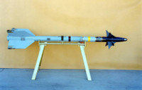 Ukraine gây bất ngờ lớn khi tích hợp tên lửa Storm Shadow vào máy bay Su-24M