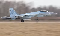 Mỹ khai thác bí mật tiêm kích Su-35 từ mảnh xác bị bắn rơi tại Ukraine