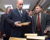 Lệnh cấm nhập khẩu vàng từ Nga sẽ khiến phương Tây phải trả giá đắt?