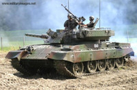 Ukraine 'kêu trời' trước loại xe tăng đặc biệt được đồng minh viện trợ