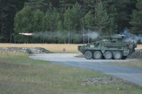 Thiết giáp chống tăng mạnh nhất của Mỹ giúp ích gì cho Quân đội Ukraine