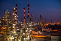 Các lệnh trừng phạt chống Nga làm phá sản kế hoạch mua khí tự nhiên hoá lỏng của Anh