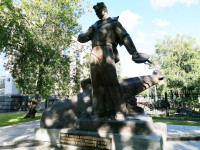 [ẢNH] Thảm họa tàu ngầm nguyên tử Kursk: Bí ẩn 20 năm chưa có lời giải