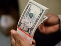 [ẢNH] Nga phải làm gì trước 18 tỷ USD 'bỗng nhiên nhận được' từ IMF?