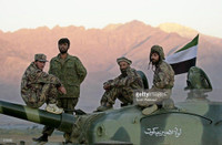 [ẢNH] Quân kháng chiến cắt đường tiếp tế, cô lập nhóm tiên phong của Taliban