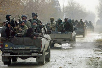 [ẢNH] Quân kháng chiến cắt đường tiếp tế, cô lập nhóm tiên phong của Taliban