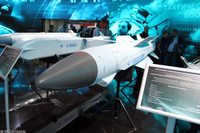 Choáng ngợp trước kho vũ khí tấn công mặt đất đồ sộ của Su-57