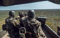 Ukraine bất ngờ tấn công dữ dội, chiếm được địa bàn quan trọng tại Donbass