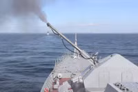 [ẢNH] Khó tin: Chiến hạm Nga bắn rơi tên lửa hành trình bằng... pháo 100 mm