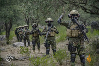 Chán vũ khí Mỹ, đặc nhiệm Badri 313 của Taliban quay lại dùng AK-47