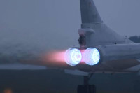 Máy bay ném bom chiến lược Nga thị uy sức mạnh sau căng thẳng với Đức