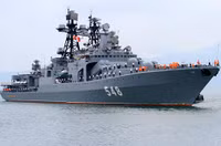 [ẢNH] ‘Vén màn’ vụ hai chiến hạm Nga ‘xuyên thủng’ nhóm tác chiến tàu sân bay Anh