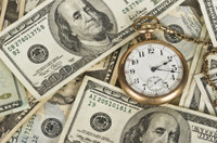 Quá trình phi đô la hóa tưởng tượng: Trung Quốc và Ấn Độ giúp USD tăng trưởng tối đa