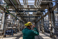 Điều phối viên lệnh trừng phạt của Mỹ thừa nhận sự thật về kinh tế Nga