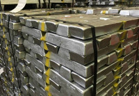 Nhôm của Nga gây khó cho sàn giao dịch kim loại lâu đời nhất châu Âu