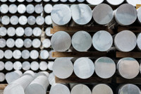 Nhôm của Nga gây khó cho sàn giao dịch kim loại lâu đời nhất châu Âu