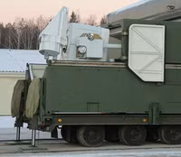 Tổ hợp vũ khí laser Peresvet sẽ sớm tham chiến để chống UAV cảm tử?