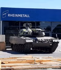 Hệ thống phòng không Skyranger 35 được lắp đặt trên khung gầm xe tăng Leopard 1