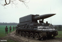 Pháp răn đe Nga bằng tên lửa đạn đạo hạt nhân tầm xa 1.000 km