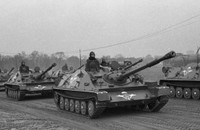 Pháo tự hành nhảy dù ASU-85 cổ điển vẫn đủ sức hạ gục xe chiến đấu bộ binh tối tân