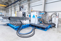 Nga vẫn nhập về hàng trăm máy móc công nghệ cần thiết để sản xuất vũ khí bất chấp lệnh trừng phạt