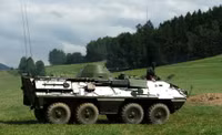 Thiết giáp OT-64 SKOT 'hàng hiếm' được phát hiện trong Quân đội Ukraine
