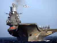 Tàu sân bay Đô đốc Kuznetsov tiếp tục không hẹn ngày trở lại với Hải quân Nga