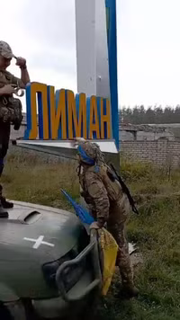 Quân đội Ukraine tung hình ảnh kiểm soát cửa ngõ thành phố Lyman