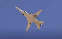 Sự thực Ukraine phá hủy 2 oanh tạc cơ Tu-22M3 Nga bằng UAV cảm tử