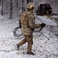 Mỹ tìm ra cách hiệu quả để chặn Nga 'dùng lậu' hệ thống liên lạc vệ tinh Starlink