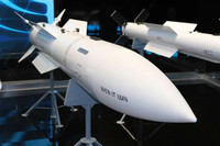 Tiêm kích Su-30SM2 Nga lắp sẵn tên lửa R-37M, sẵn sàng đón đợi F-16 phương Tây?