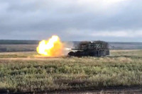 'Xe tăng bồ công anh' Nga chống chịu tới 40 đòn tấn công của UAV