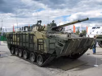 Pháo 2A72 của xe chiến đấu bộ binh BMP-3 dễ dàng xuyên thủng giáp M2 Bradley