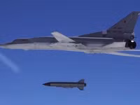 Tên lửa hành trình Kh-22 xuyên thủng những tổ hợp phòng không tốt nhất của Ukraine