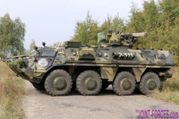 Quân đội Ukraine nhận hàng loạt thiết giáp BTR-4 sản xuất mới